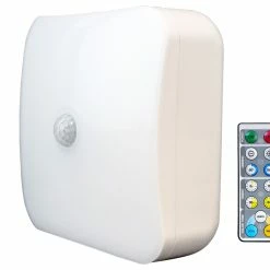 AmerTac Store 35 Westek Dual Activated Ceiling Light | BL-CMTN-W