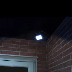 Westek Standard Wireless Motion Activated Security Light | BL-SMSL Battery Operated Lights