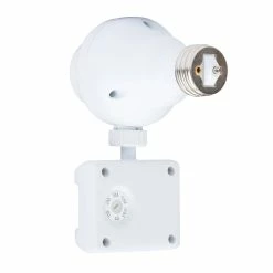 Westek Outdoor Motion Activated Light Control With Adjustable Off Times | OMLC165BC Light Controls