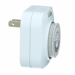 Westek Indoor Mechanical Daily Timer 1-Outlet Polarized I TM1601